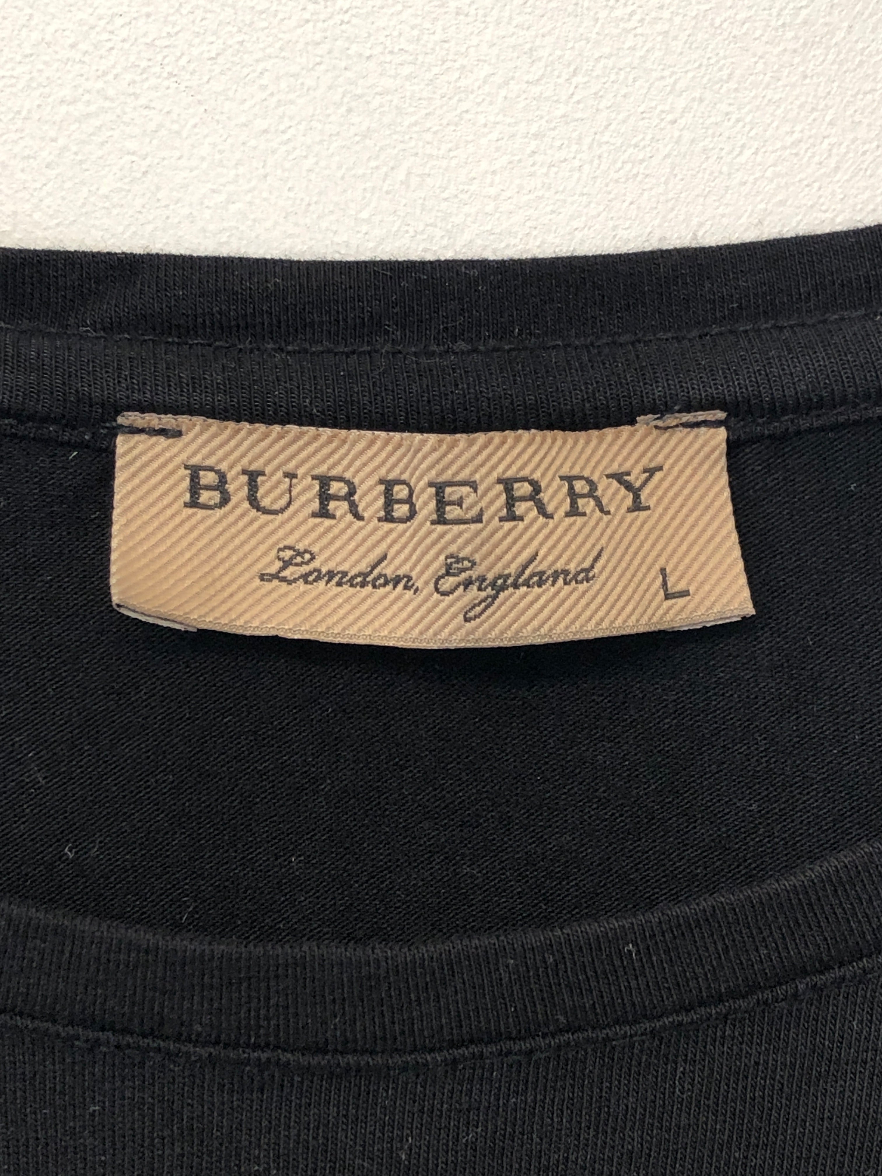 Burberry T-shirt